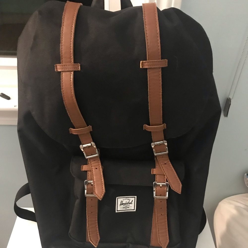 Herschel back pack